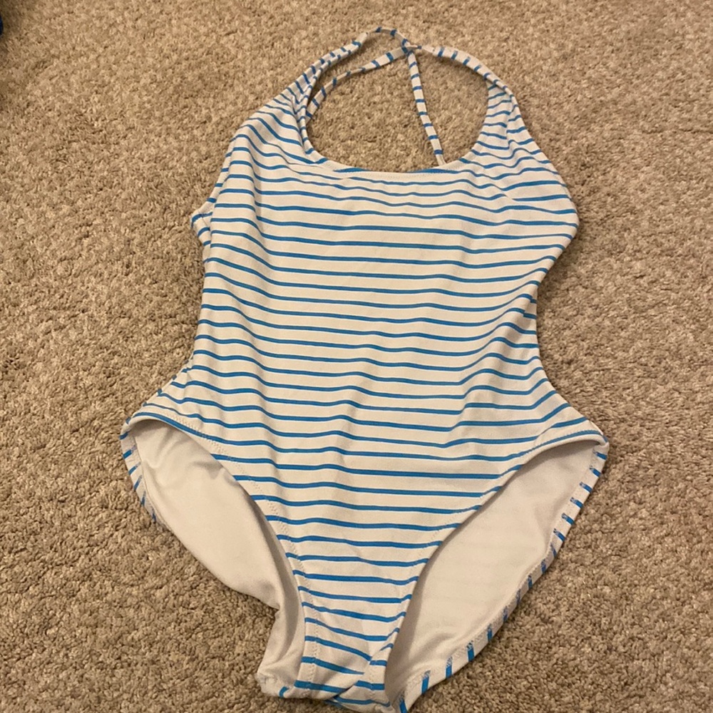 Gap swimsuit